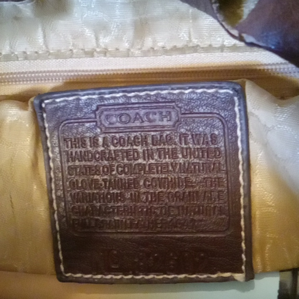 Coach purse - Picture 4 of 4